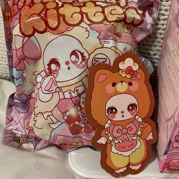 Liila’s Chef Kitten Plush - Confirmed - Picture 2 of 9